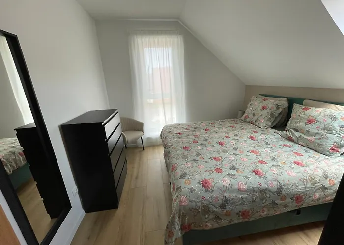 Villapark Libella בית נופש פוניארצוושהג'